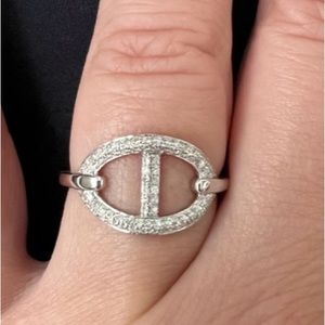 Pave Diamond Link Ring
White Gold